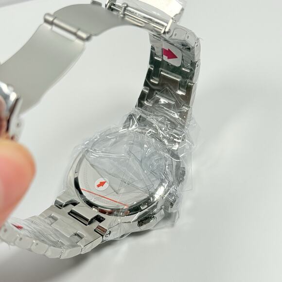 JBW Heist J6380D Diamond Bezel Multifunction Silver Dial Men’s Watch main image 8